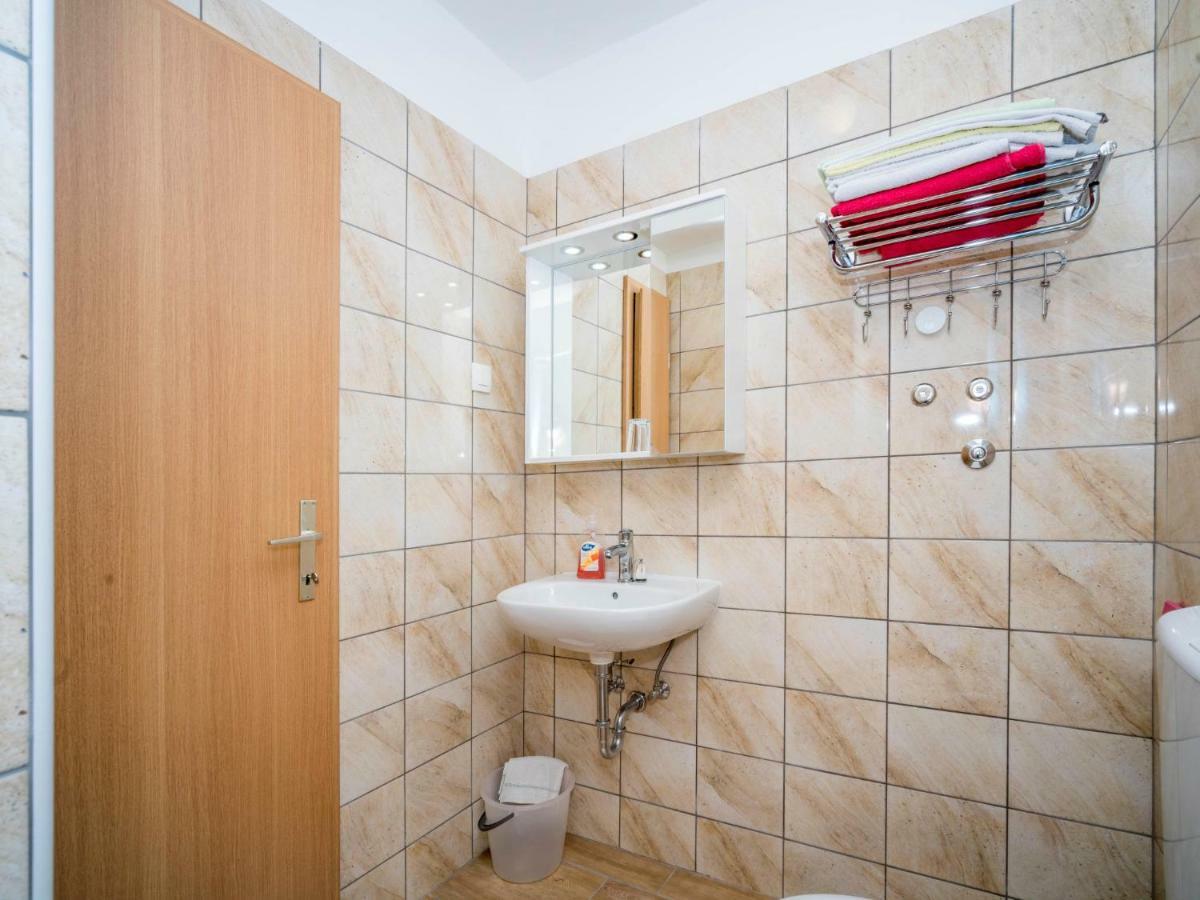 Apartment Hilde Red-8 By Interhome Medolino Esterno foto